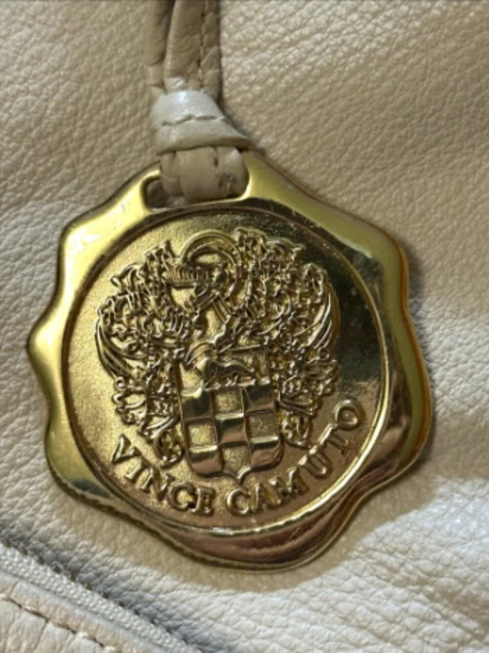 Vince Camuto Pebbled Leather Hobo Bag Ivory Gold Medallion Purse
